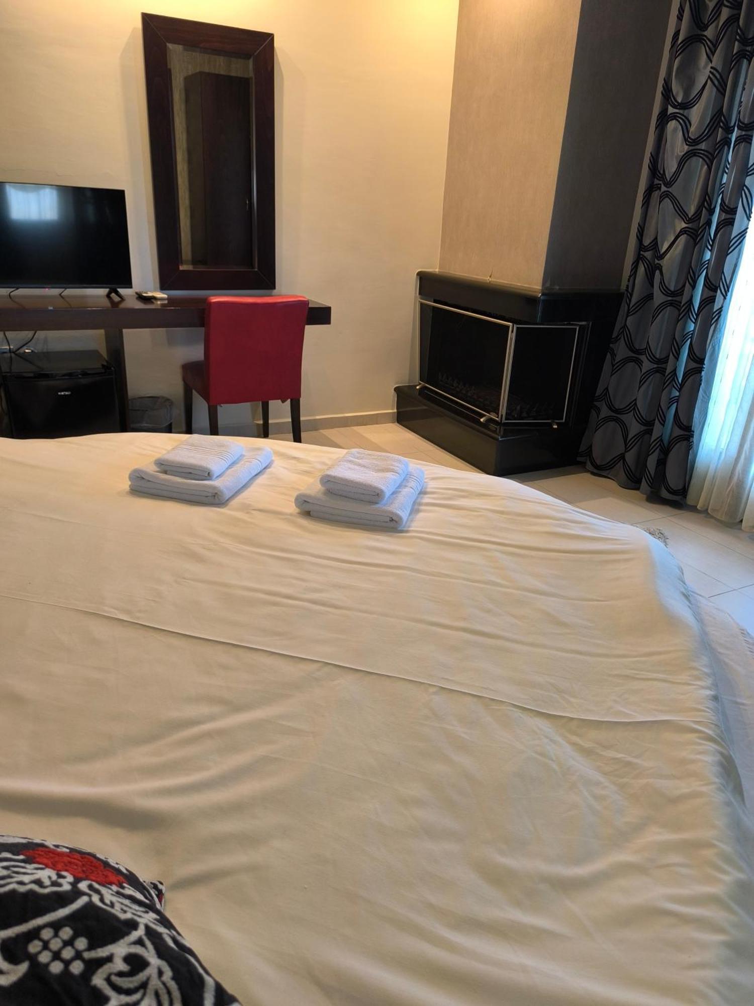 Faraggi Hotel Simvolí Esterno foto