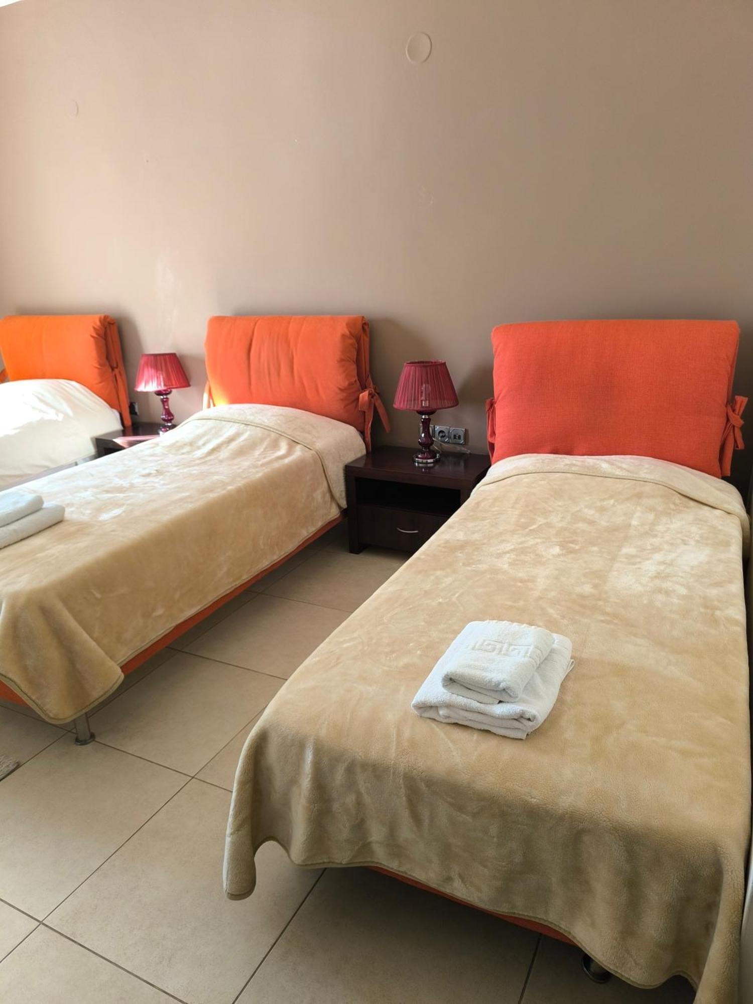 Faraggi Hotel Simvolí Esterno foto