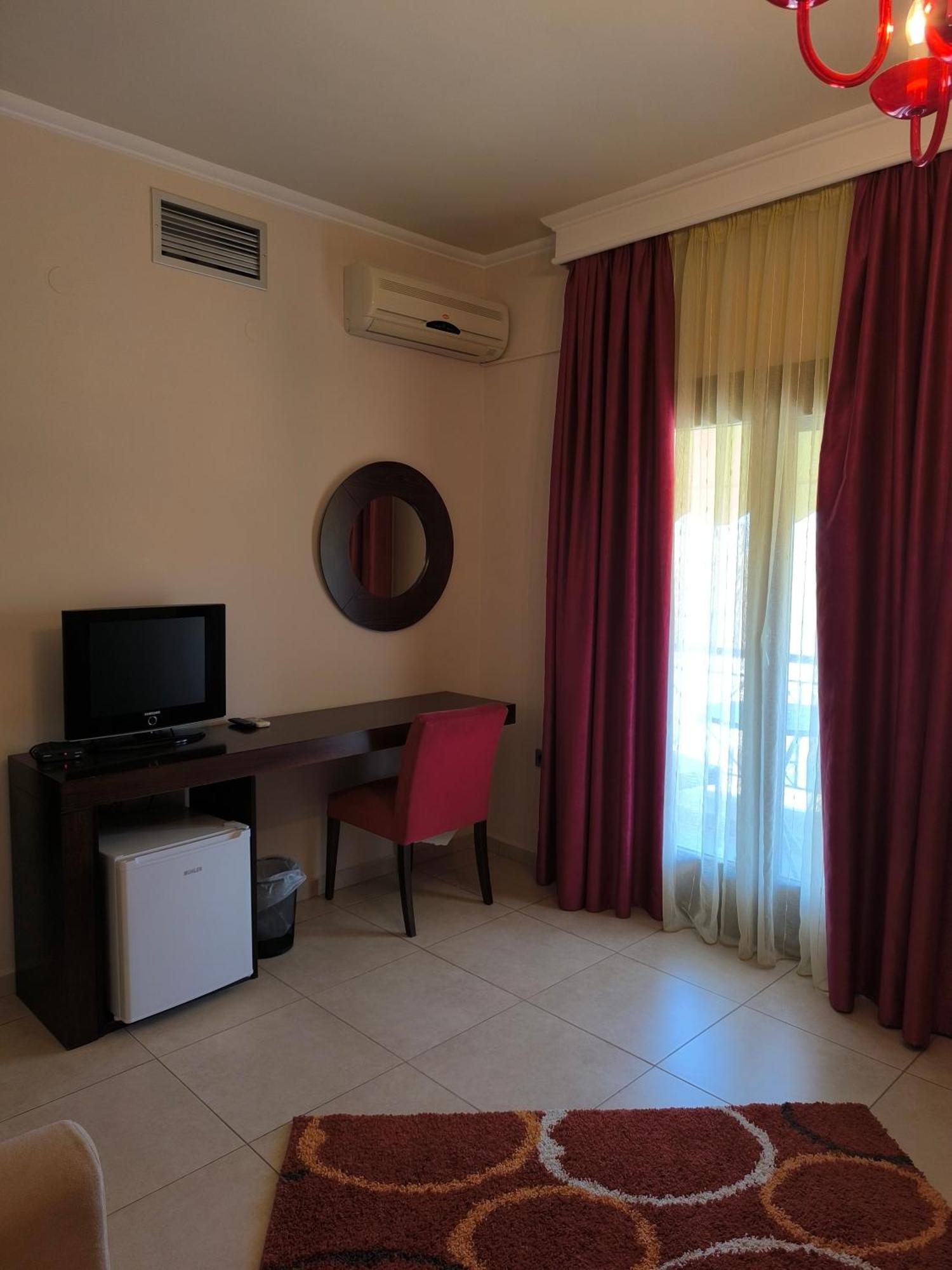 Faraggi Hotel Simvolí Esterno foto